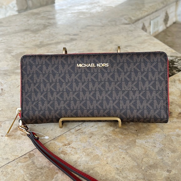 Michael Kors Travel Large NS tote& large continental wallet - Picture 10 of 13